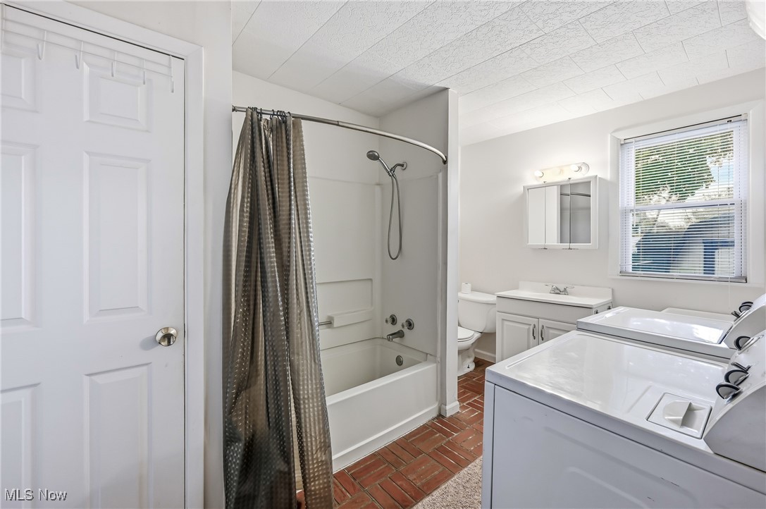 29 S Bentley Property Photo 39