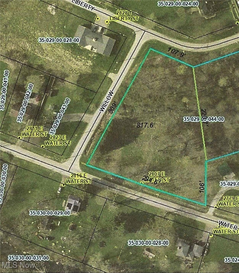 2807 E Water Street Property Photo 4