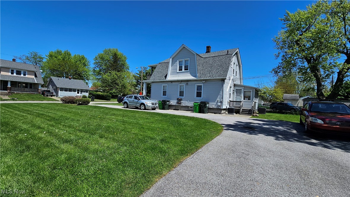 19326 Tyronne Avenue Property Photo 19