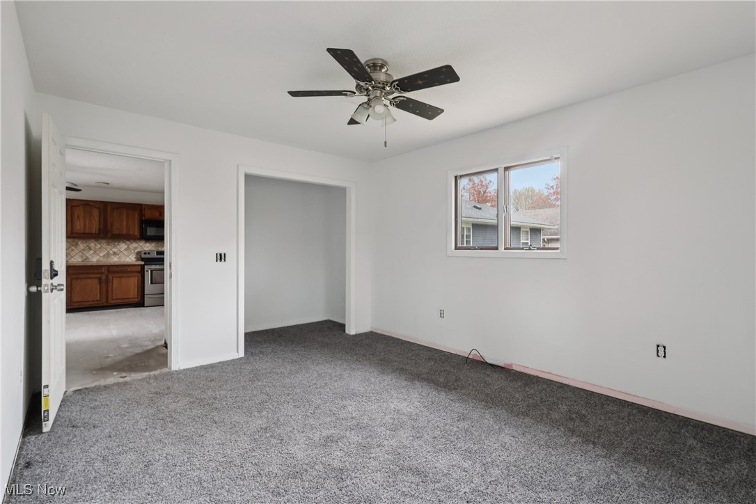 492 E Hopocan Avenue Property Photo 21