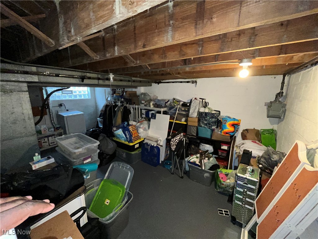 22751 Fox Avenue Property Photo 13