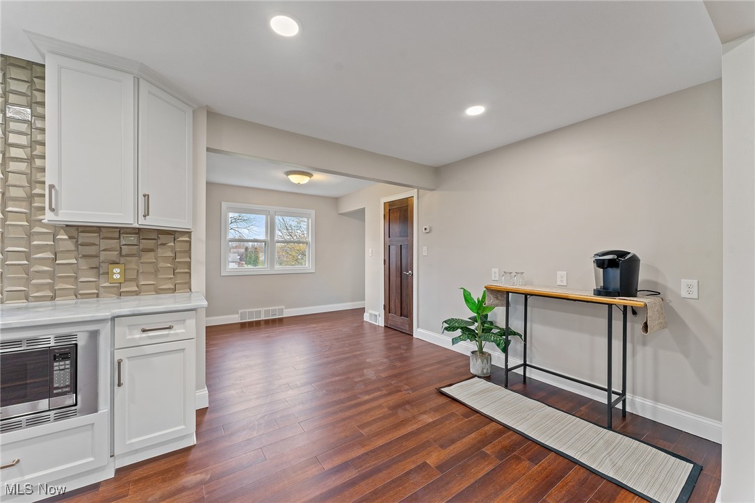 784 Mcclurg Road Property Photo 15