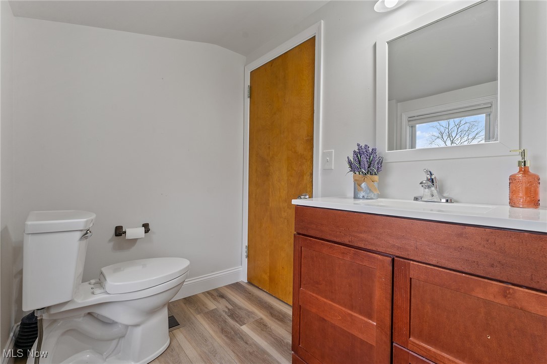 784 Mcclurg Road Property Photo 26
