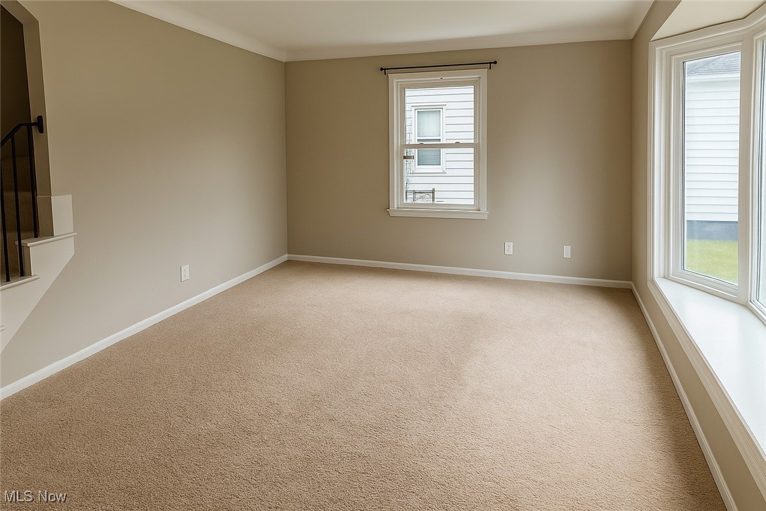 30325 Mildred Drive Property Photo 5