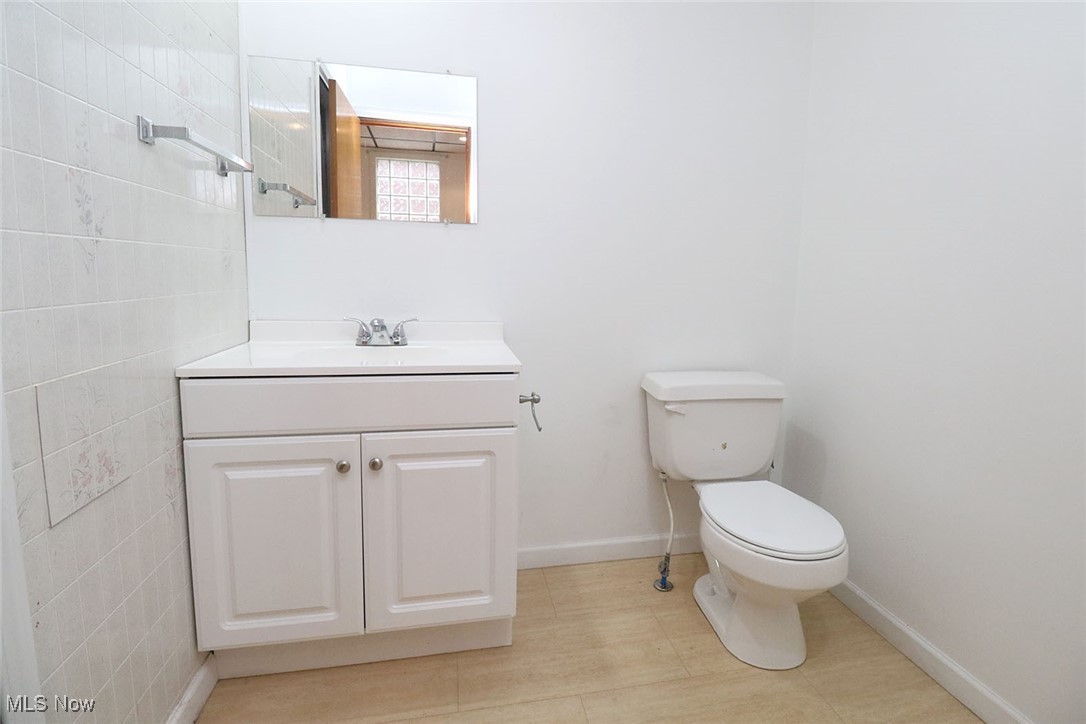 2402 Sunset Boulevard Property Photo 17
