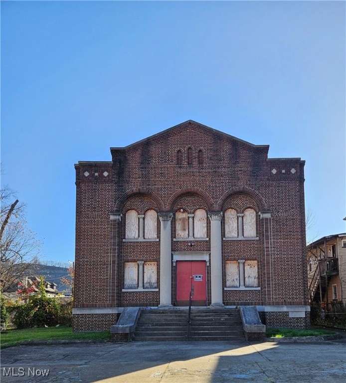 608 N 5th Street