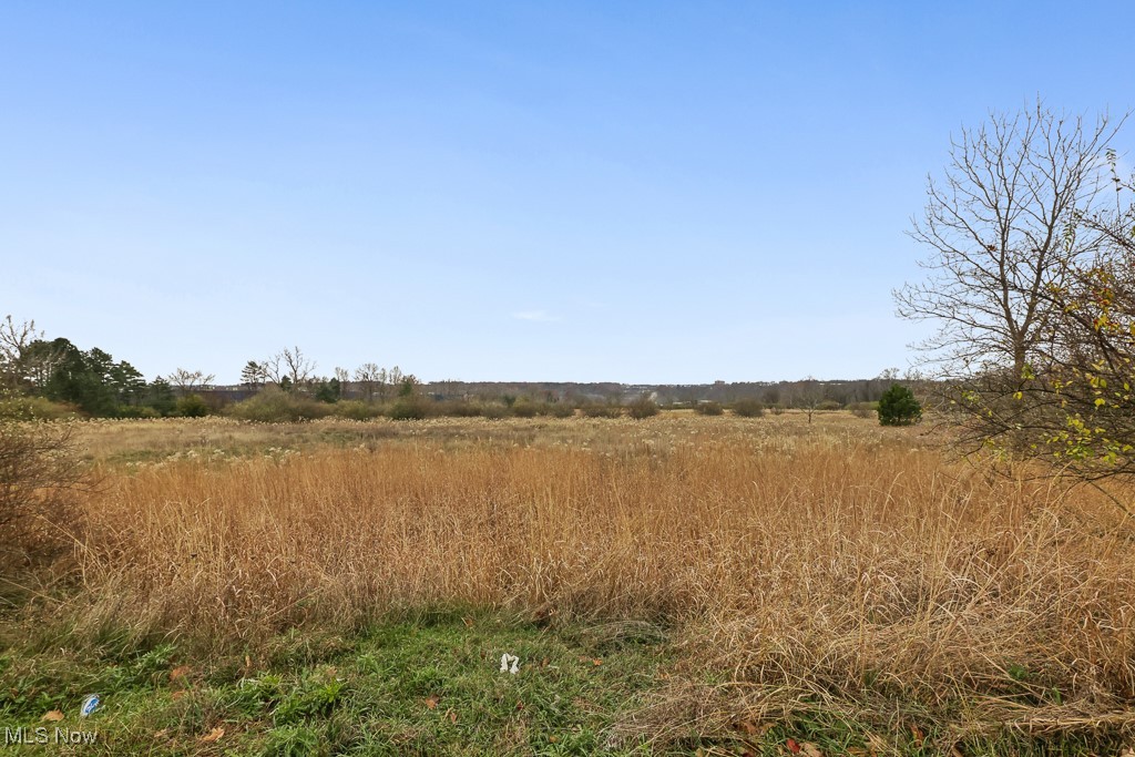 Rockside Road Property Photo 35