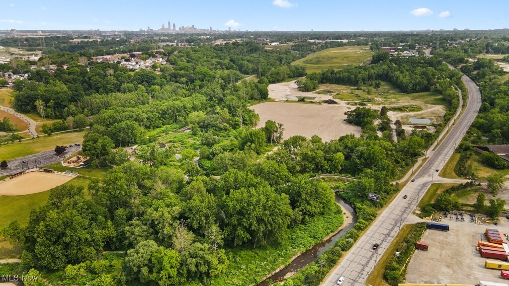 5000 Warner Road Property Photo 23