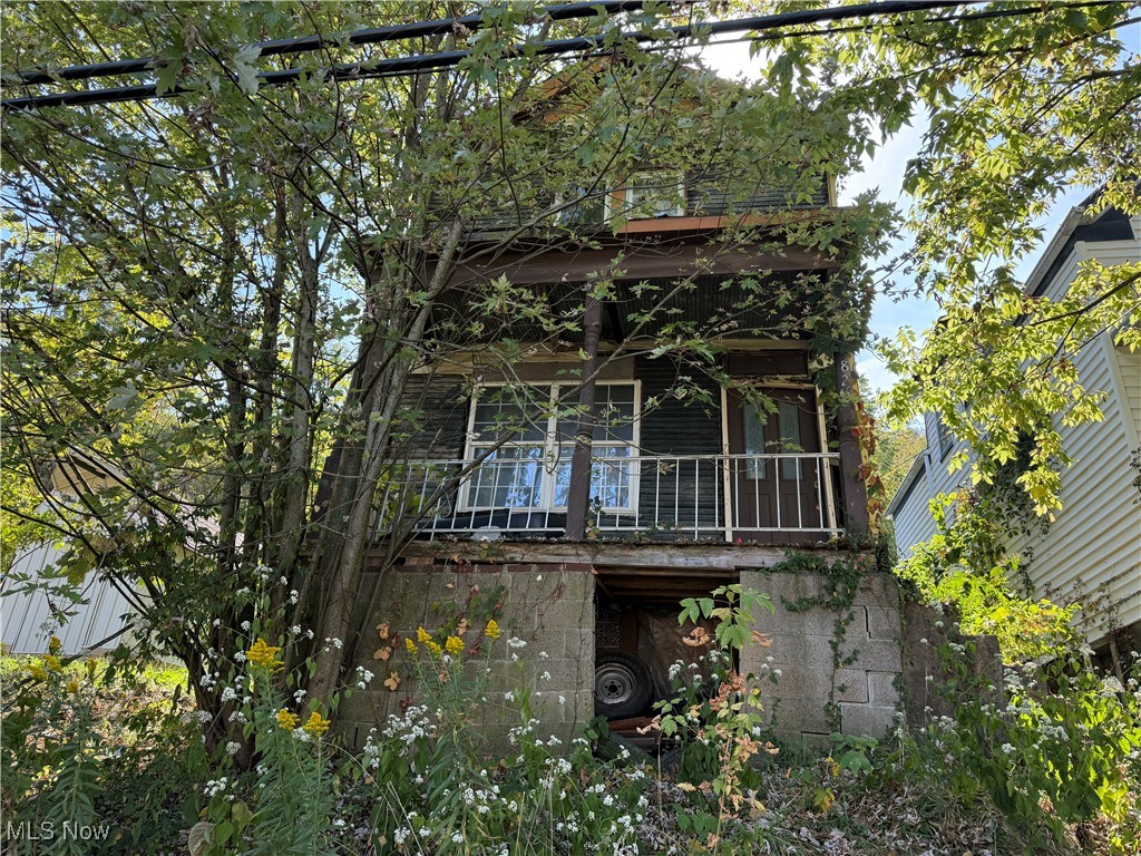 822 W Bennett Street Property Photo 1