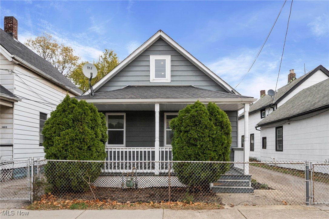 1607 E 34th Street Property Photo 2