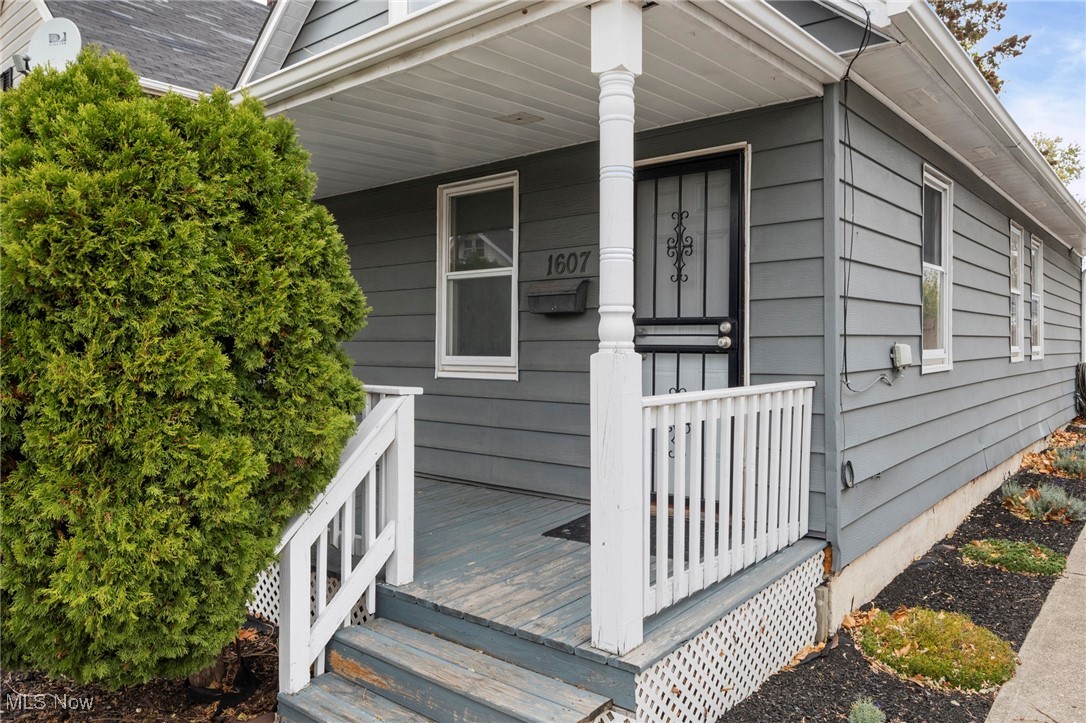 1607 E 34th Street Property Photo 5