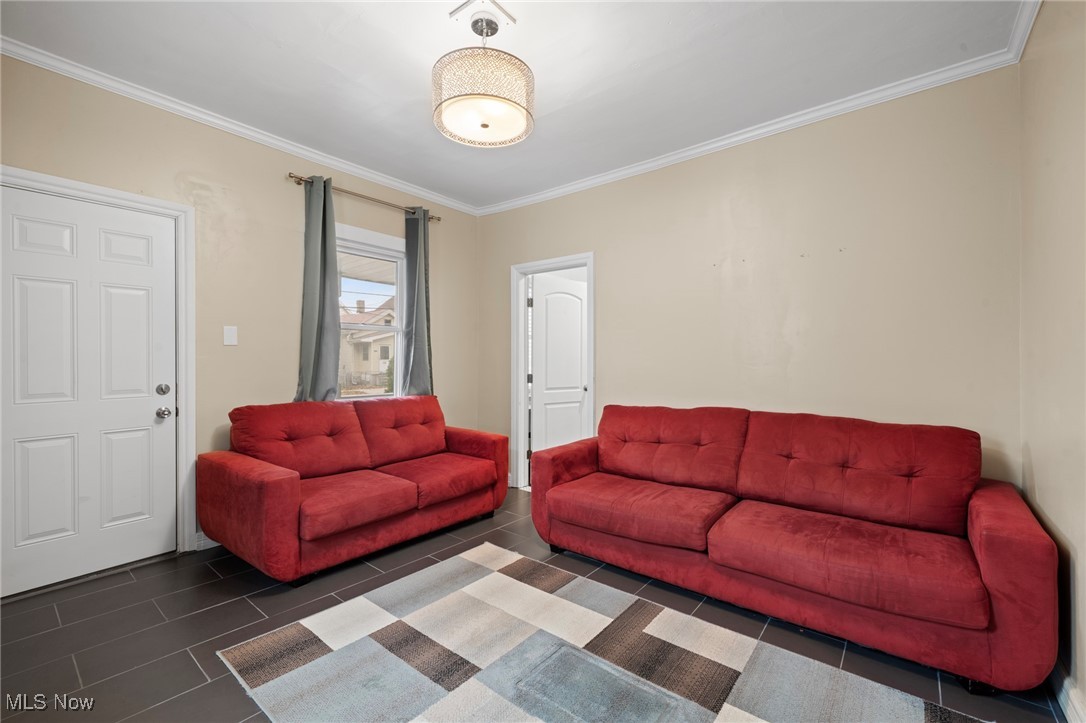 1607 E 34th Street Property Photo 10