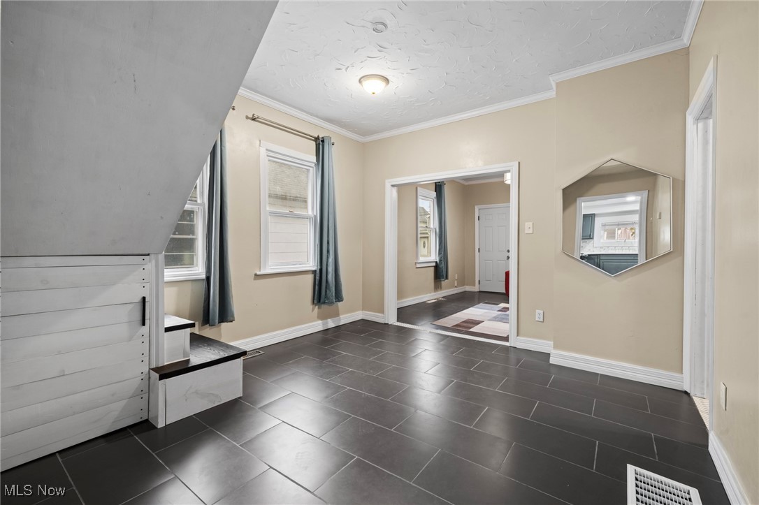 1607 E 34th Street Property Photo 14