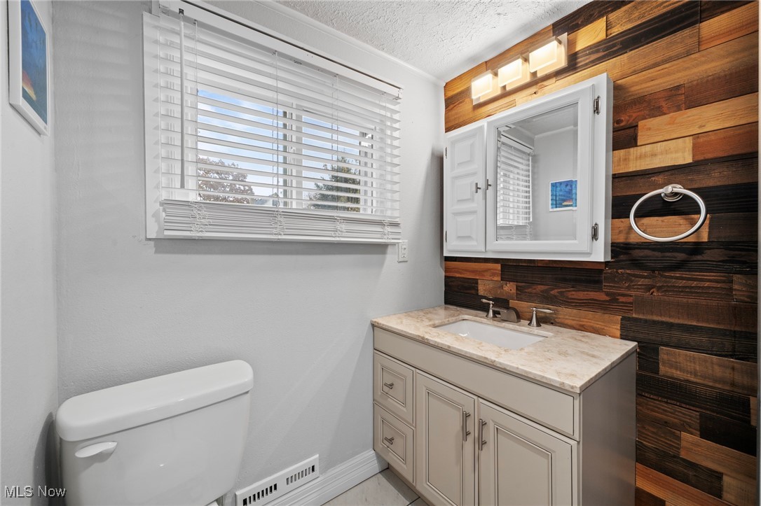 1607 E 34th Street Property Photo 29