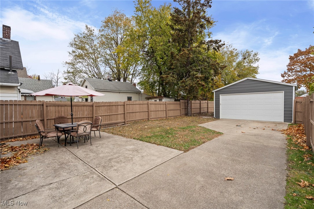 1607 E 34th Street Property Photo 42