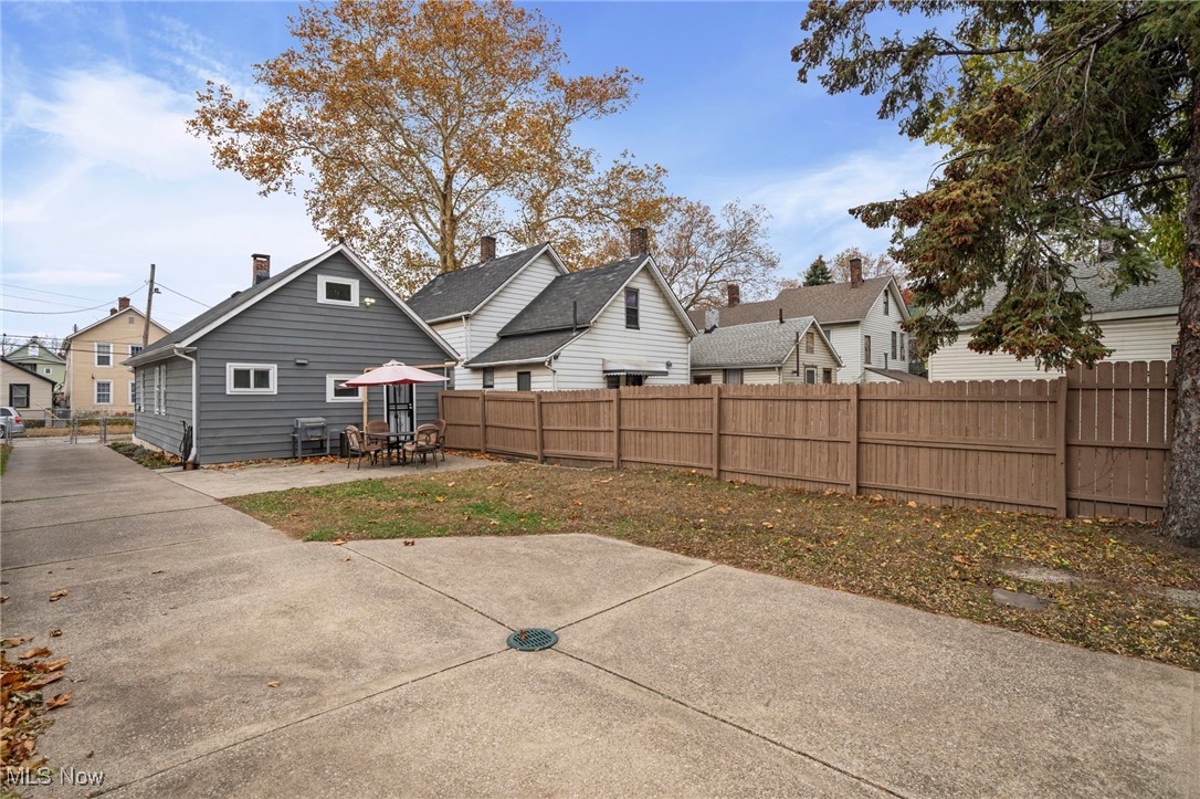 1607 E 34th Street Property Photo 47