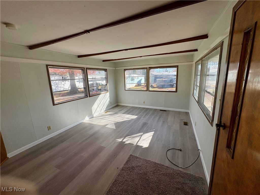20 Van Ess Drive Property Photo 8