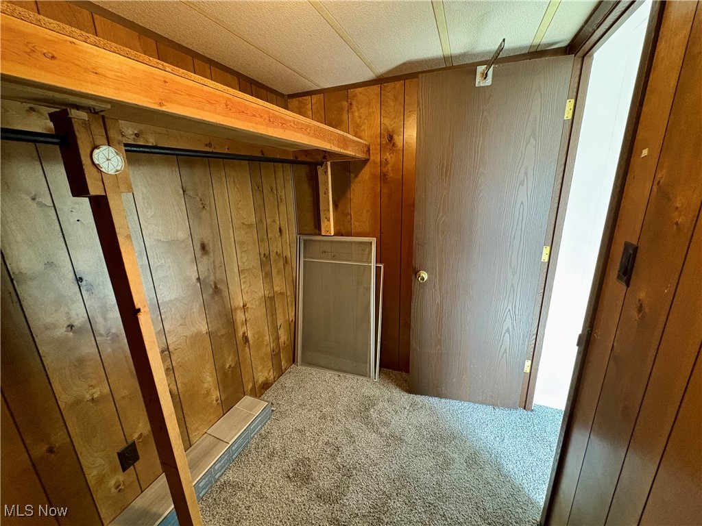 20 Van Ess Drive Property Photo 27