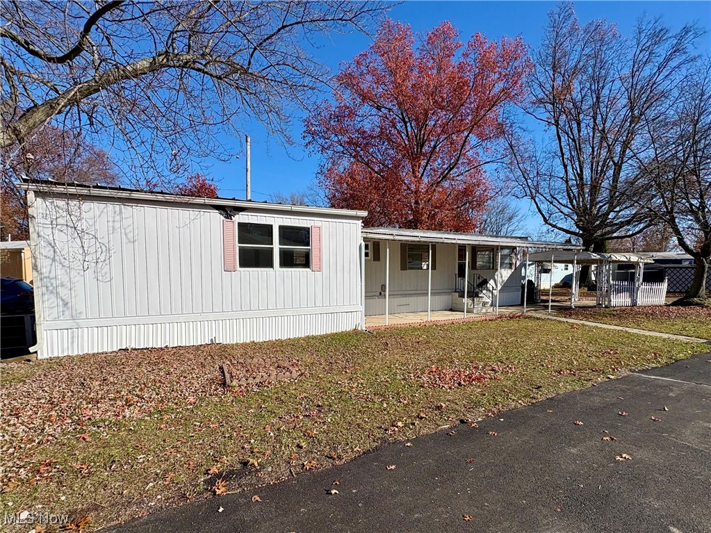 20 Van Ess Drive Property Photo 29