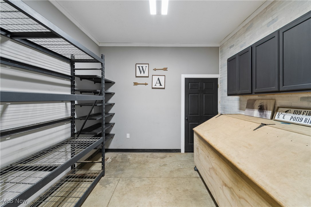 2941 Vandemark Road Property Photo 24