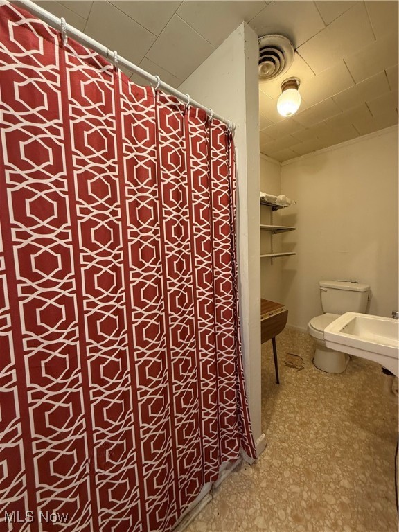 611 Riverside Drive Property Photo 8