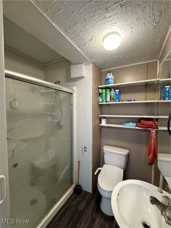 611 Riverside Drive Property Photo 9