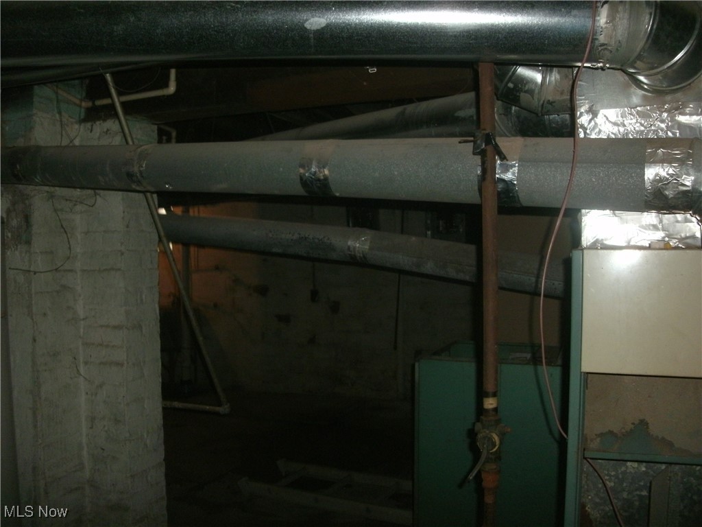 11206 Forest Avenue Property Photo 29