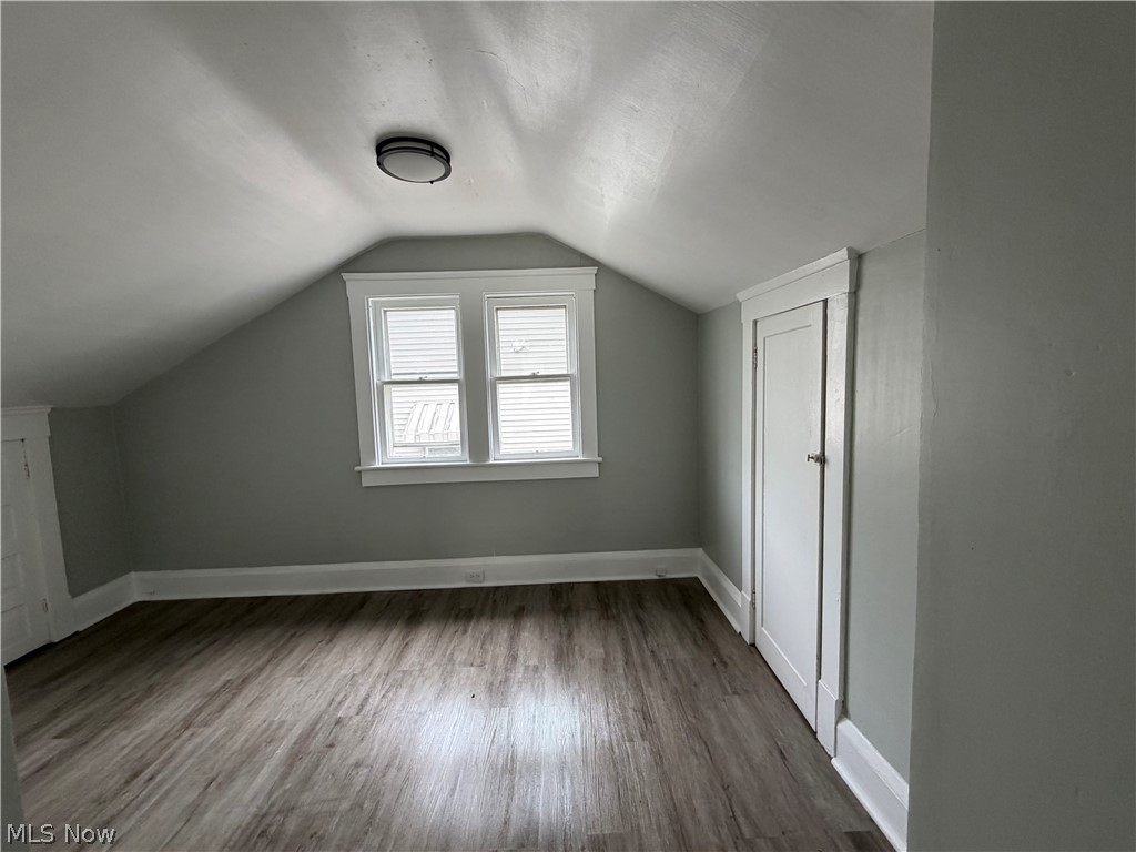 121 E 205th Street Property Photo 13