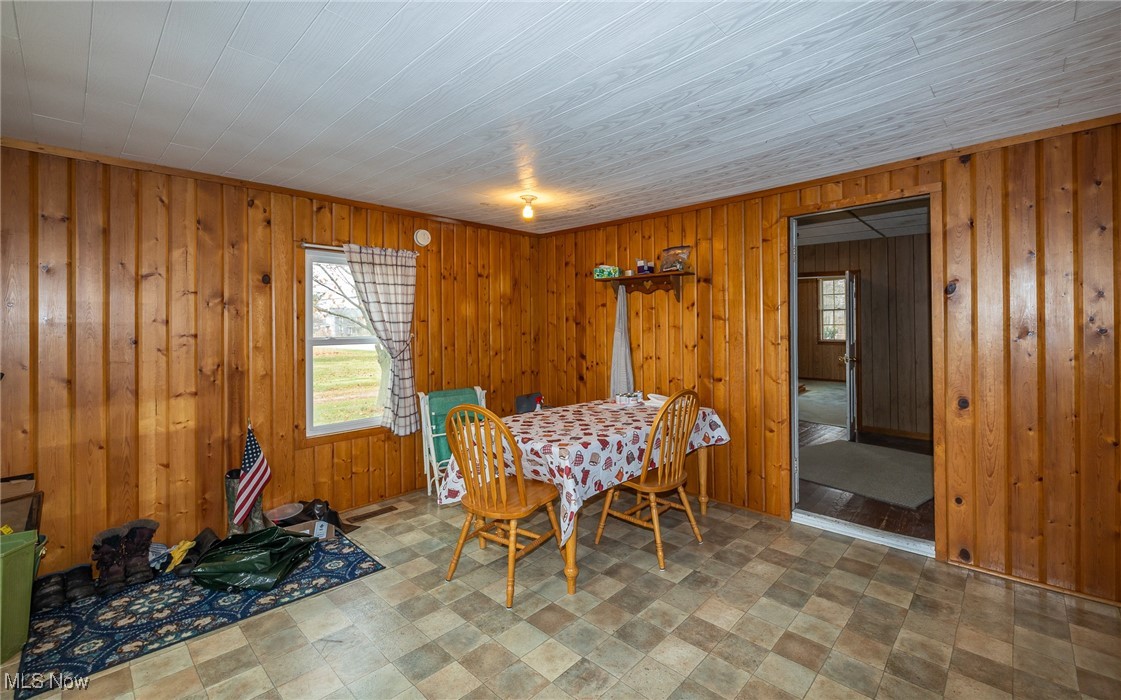 9666 Norwalk Road Property Photo 16