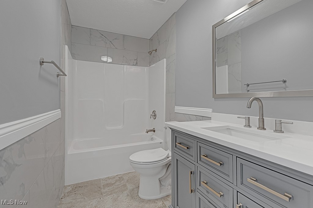 491 Parkside Drive Property Photo 20