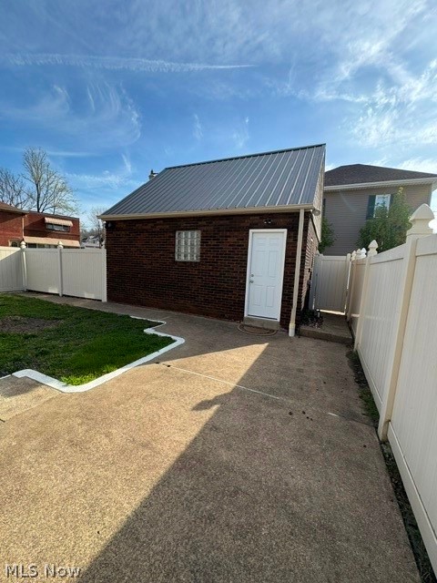 500 Gilbert Avenue Property Photo 28