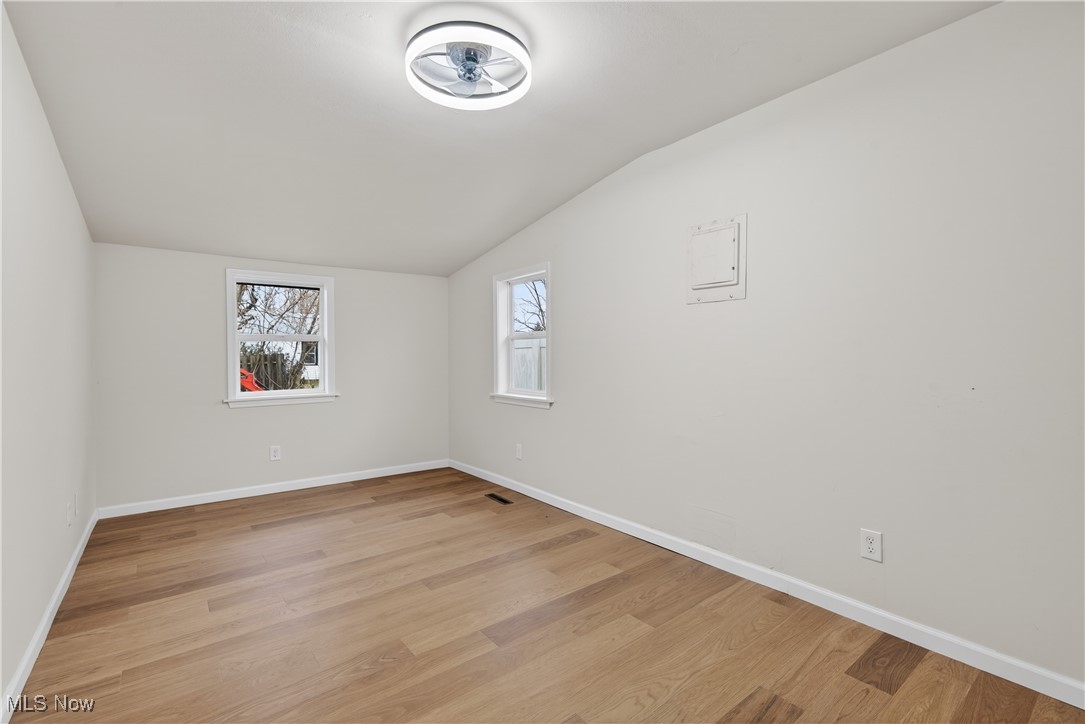 605 W Shore Boulevard Property Photo 14