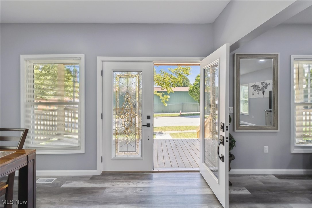 1962 W 96th Street Property Photo 4