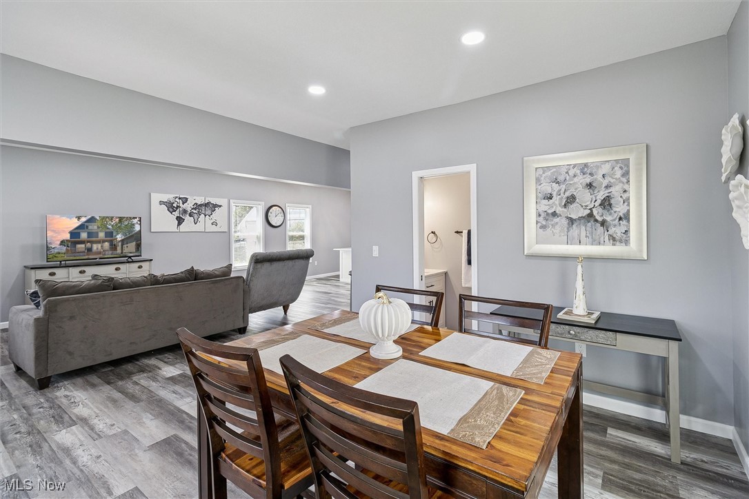 1962 W 96th Street Property Photo 6