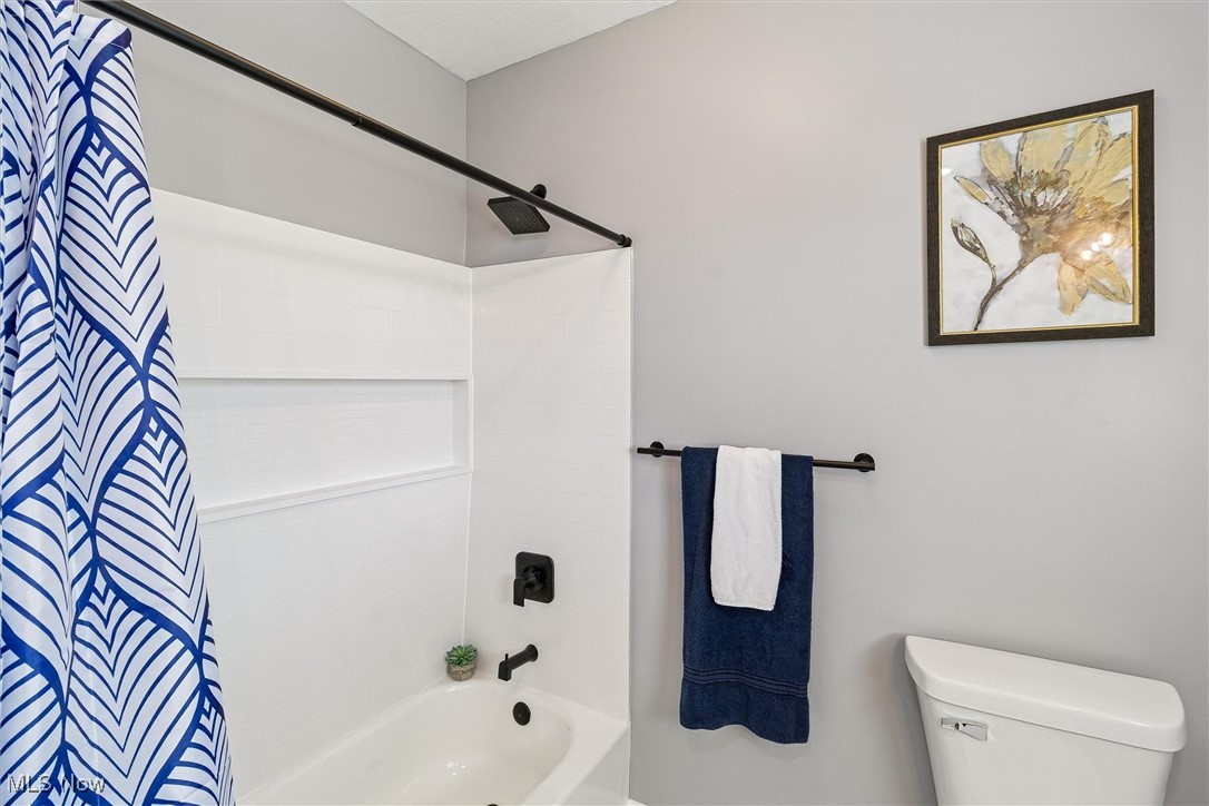 1962 W 96th Street Property Photo 32