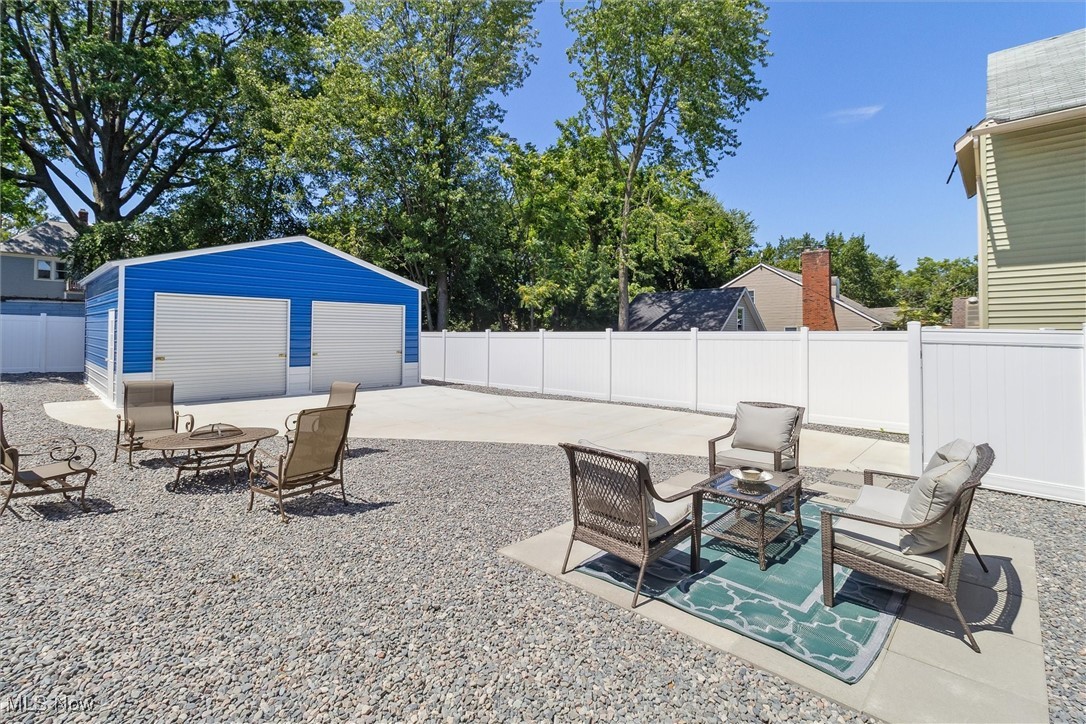 1962 W 96th Street Property Photo 39