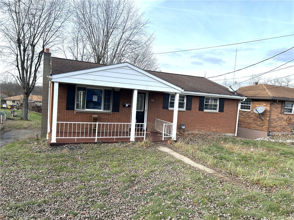 225 Petrick Ave