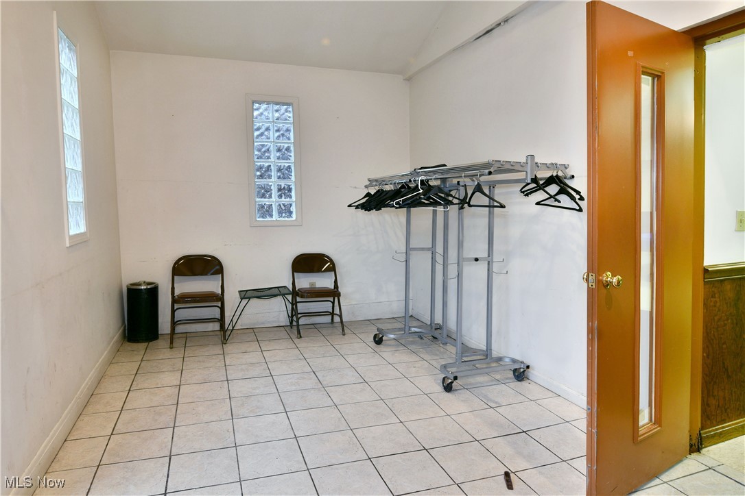 3480 Ridge Road Property Photo 10