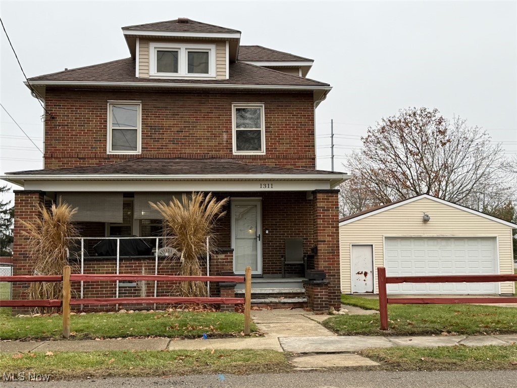 1311 Warner Road Se Property Photo 1