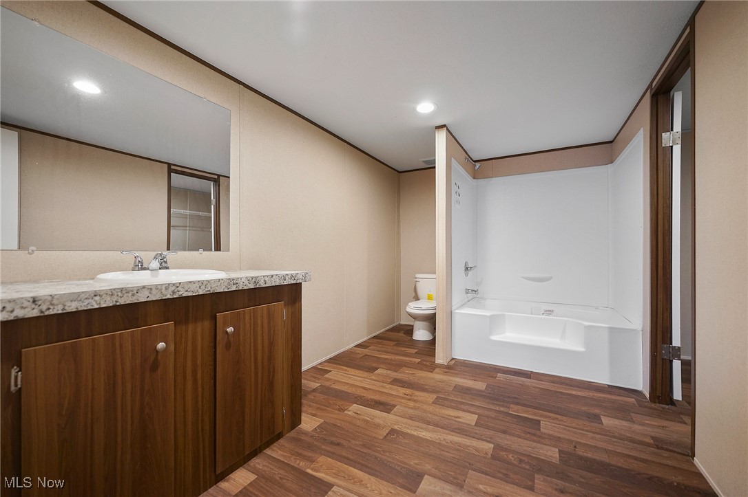 541 Lincoln Avenue Property Photo 12