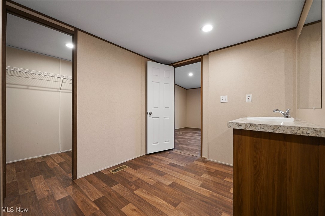 541 Lincoln Avenue Property Photo 13