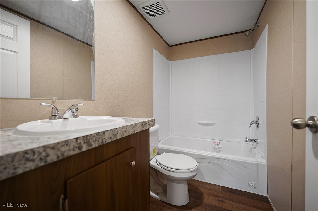 541 Lincoln Avenue Property Photo 24