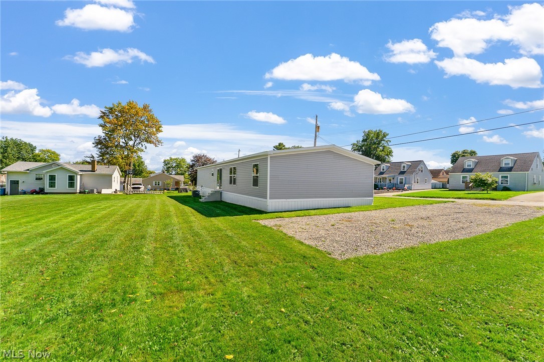 541 Lincoln Avenue Property Photo 26