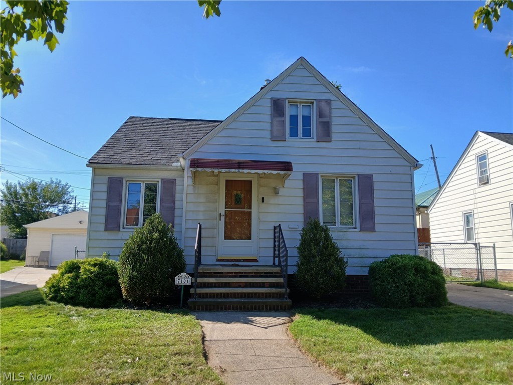 7101 Southfield Avenue Property Photo 1