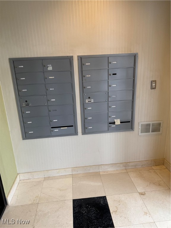 822 Kumho Drive #103 Property Photo 7