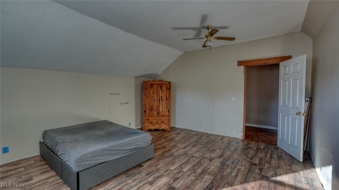 615 Clark Street Property Photo 12