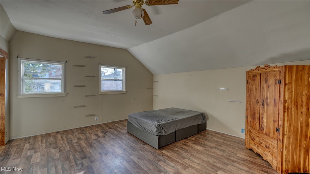 615 Clark Street Property Photo 13
