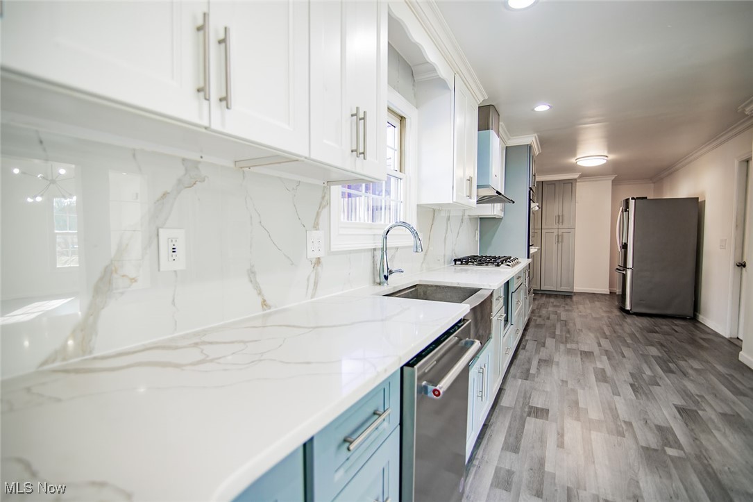 5123 Glenbrook Drive Property Photo 17