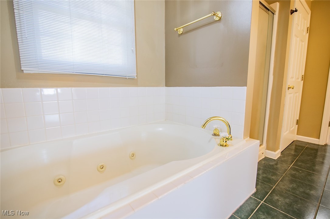 5123 Glenbrook Drive Property Photo 36