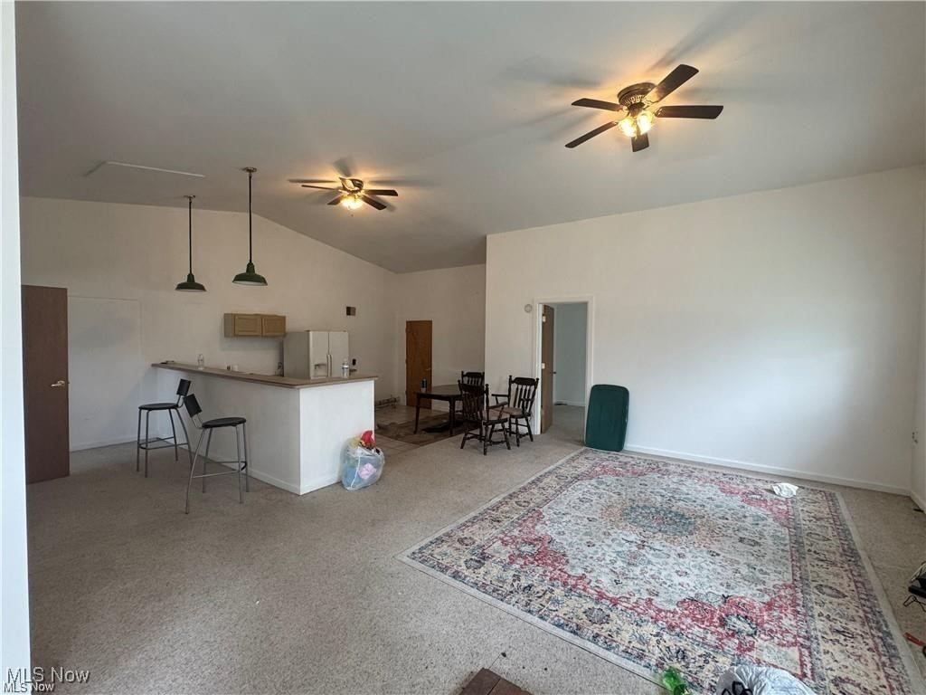 3043 Niles Road Se Property Photo 2